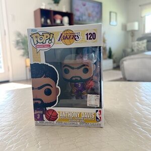 NBA Anthony Davis Collectible Figure